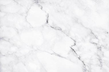 Arkaplan veya tasarım sanatı için doğal desenli beyaz mermer dokusu.