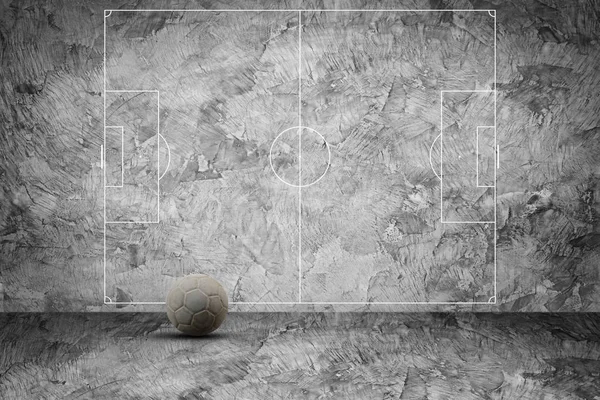 Vieux Ballon Avec Terrain Football Sur Texture Murale Béton Grunge — Photo