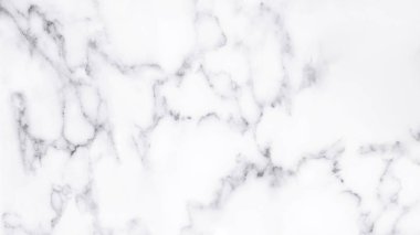 Arka plan için doğal desenli beyaz mermer dokusu.