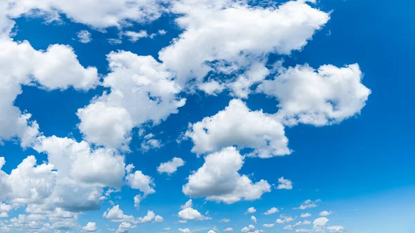 Blauwe Lucht Wolken Met Daglicht Natuurlijke Achtergrond — Stockfoto