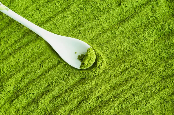 Matcha Puder Hintergrund Mit Kleinen Weißen Löffel Textur Von Grünem — Stockfoto