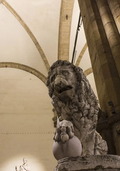 Florence Italie Octobre 2015 Célèbre Lion Dans Loggia Dei Lanzi — Photo