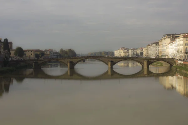 Florens Italien November 2015 Frontal Carraia Bridge Florens Floden Arno — Stockfoto