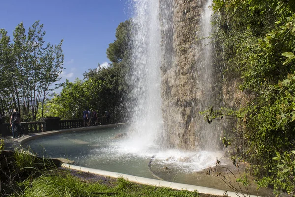 Nice France April 2018 Waterfall Nice France Surrounded Nature — Stock Photo, Image