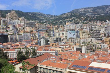 Monte Carlo, Monako - 25 Nisan 2017: Monte Carlo, çevrili binalarda