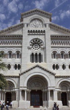 Monaco, Monte Carlo - cephe od Saint Nicholas Katedrali, Monaco