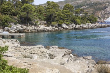 Lokrum, Hırvatistan - 22 Ağustos 2017: platform Lokrum Adası, Hırvatistan'ın gelmesi