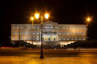 ATİNA, GREECE - 12 AĞUSTOS 2016: Atina 'daki Yunan Parlamentosu Gecesi