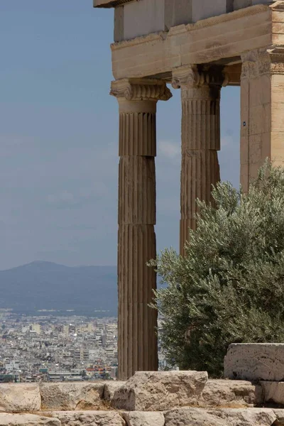 アテネ ギリシャ 2016年8月13日 アテネのアクロポリスのエレケテオン神殿の遺跡の建築の詳細 — ストック写真