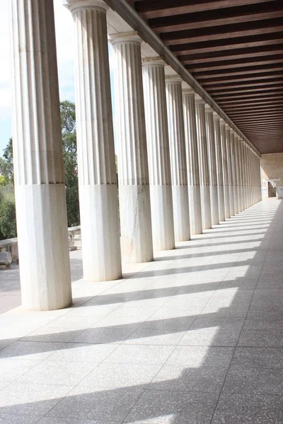 Atenas Grécia Agosto 2016 Corredor Piso Principal Monumento Stoa Attallos — Fotografia de Stock