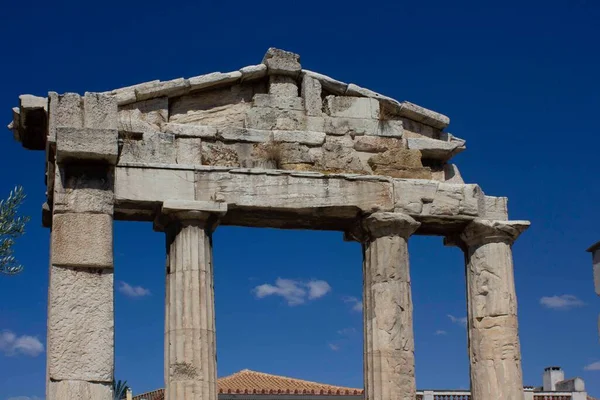 Atenas Grecia Agosto 2016 Detalle Través Del Cielo Ruina Biblioteca — Foto de Stock