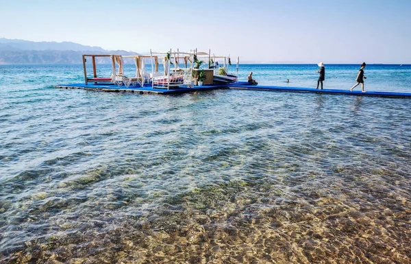 Yüzen Patika Iskele Dinlenme Adası Kızıl Deniz Ortadoğu Daki Sporları — Stok fotoğraf