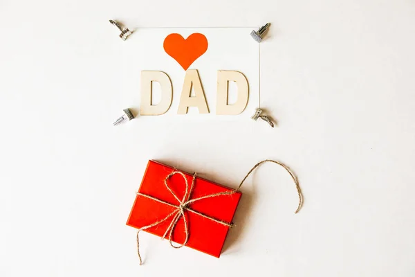 Papá Encanta Mensaje Caja Regalo Roja Regalo Para Papá Saludos —  Fotos de Stock