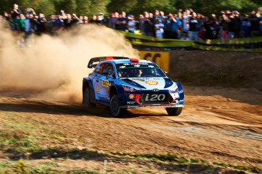 5 Ekim 2017, Salou, Katalonya, İspanya; Daniel Sordo ve yardımcı pilotu Marc Marti, şantajda Hyundai Motorsport I20 Coupe WRC ile yarışıyorlar. 