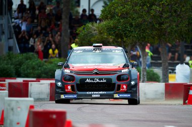 7 Ekim 2017, Salou, Katalonya, İspanya; Stephane Lefebvre ve Fransız yardımcı pilotu Gabin Moreau, Citroen C3 WRC Toplam Abu Dhabi WRT ile Salou SS 13 Stage WRT sırasında yarıştılar.