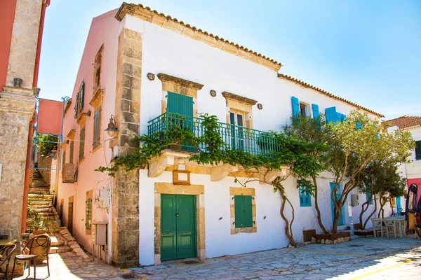 Bela Vista Rua Atmosférica Cidade Portuária Fiskardo Kefalonia Grécia Impressionantes — Fotografia de Stock