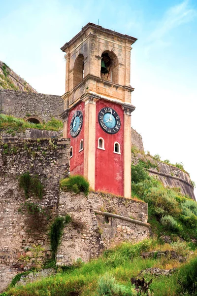 Schöne Landschaft Mit Uhr Und Glockenturm Der Alten Festung Kerkira — Stockfoto