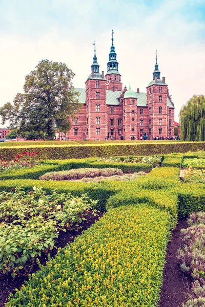 Breathtaking magical landscape with park patterns in famous Rose — Stock Photo, Image