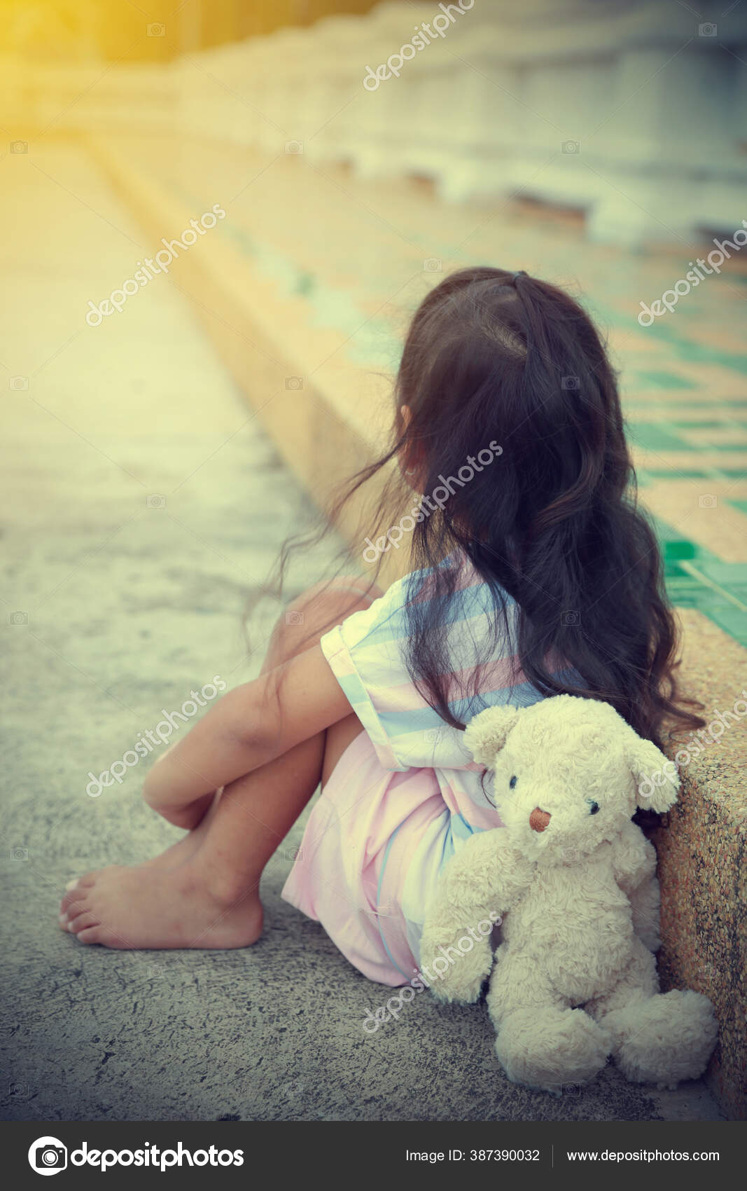 Sad Girl Sad Teddy Bear Hd Wallpaper Hd Wallpaper Alone Cute Baby With  Teddy Cute Alone, image size:1067x1700