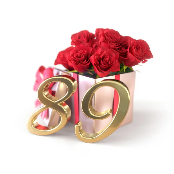 Concept d'anniversaire avec des roses rouges en cadeau isolé sur fond blanc. Quatre-vingt-dix. 89e. rendu 3D — Photo