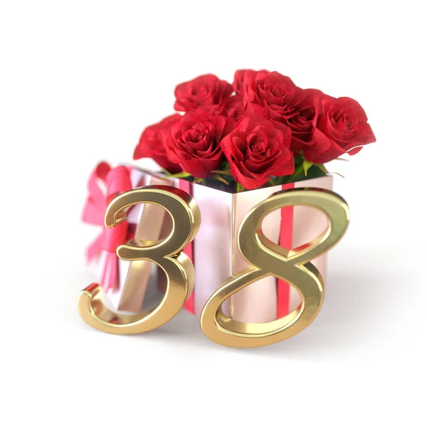 Concept d'anniversaire avec des roses rouges en cadeau isolé sur fond blanc. Trente-huitième. 38e. rendu 3D — Photo