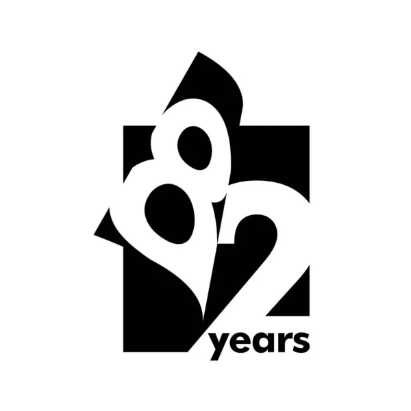 抽象的なロゴを分離82年 開いている本の形で 82歳の誕生日おめでとうございます 白を基調とした黒文字 — ストックベクタ