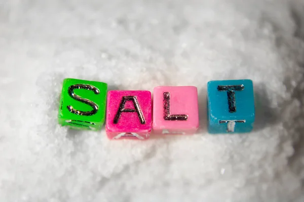 Sal Inscrição Fundo Sal Marinho Tipo Letras Multicoloridas — Fotografia de Stock