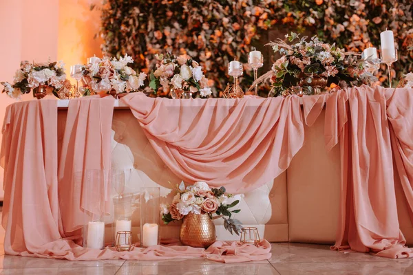 Maravilhosamente Decorado Romanticamente Mesa Para Evento Especial Decoração Para Celebração — Fotografia de Stock