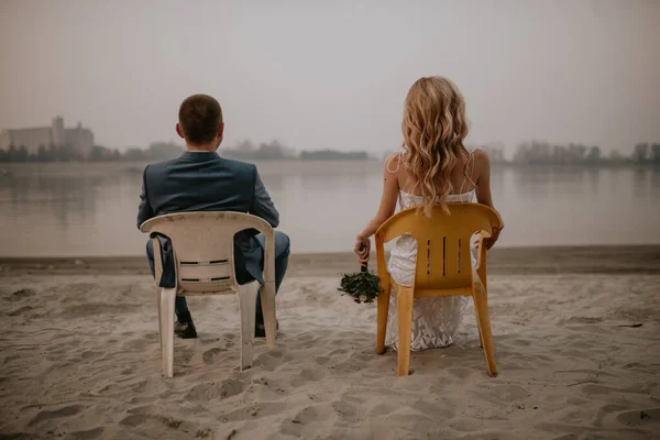 Pareja Enamorada Playa —  Fotos de Stock