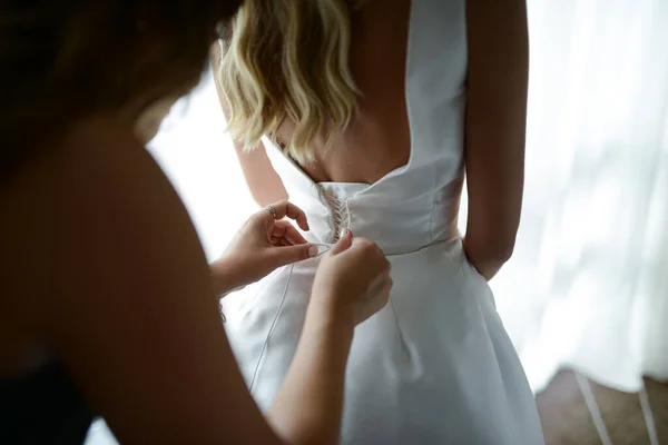 Mooie Bruid Bereidt Zich Voor Haar Bruiloft — Stockfoto