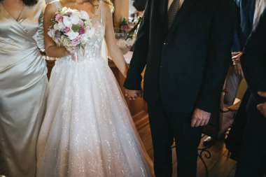 Gelin ve damat düğün gününde