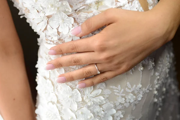 Braut Mit Ring Genossin Braut Bereit Für Ihren Besten Tag — Stockfoto