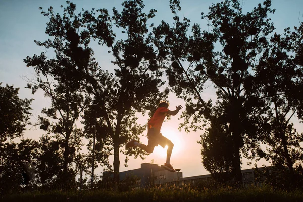 Deporte Running Fitness Hombre Entrenamiento Bosque — Foto de Stock