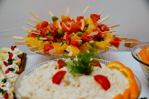 Utsökt Färsk Frukt Arrangerad Bordet — Stockfoto