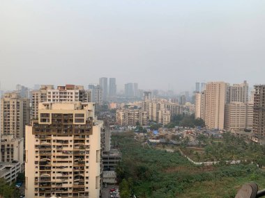 Mumbai şehrinin en üst katındaki Skyline manzarası (124.000); Hindistan (1244); Mumbai (124); Gökdelenler 