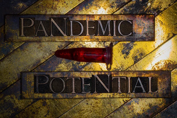 Pandémiás Potenciális Szöveg Alakult Valódi Hiteles Betűtípus Betűk Vintage Texturált — Stock Fotó