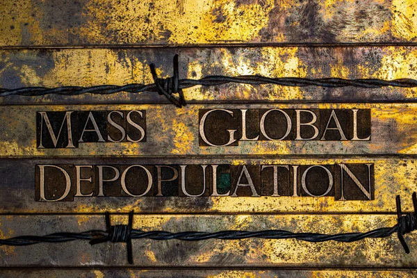 Mass Global Depopulation Texto Formado Com Letras Datilografadas Autênticas Reais — Fotografia de Stock