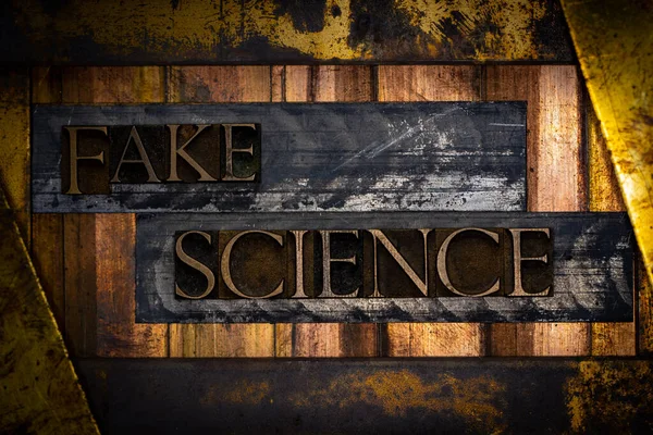 Fake Science Tekst Gevormd Met Echte Authentieke Lettertype Letters Vintage — Stockfoto