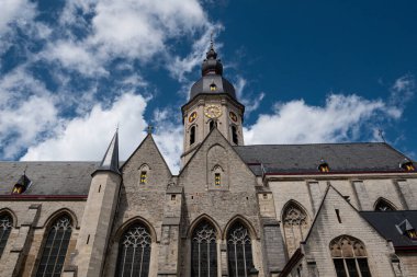 Temse, 05 Temmuz 2020, Belçika 'nın Temse belediyesindeki bayan kilisemizin ön manzarası