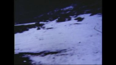 1972 Kayseri Türkiye Erciyes Dağı 1 'de kayak yapıyor