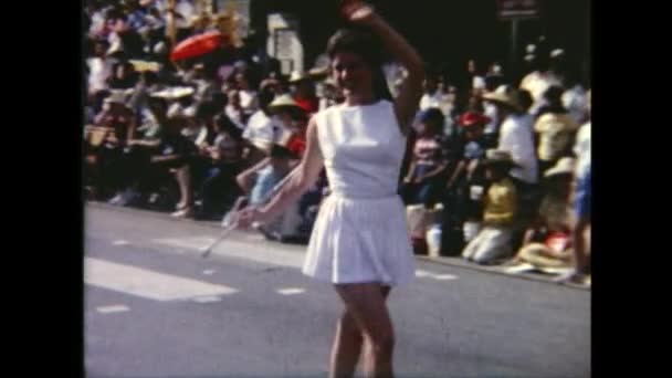 1963 Texas San Antonio 4Th July Parade — Stock Video