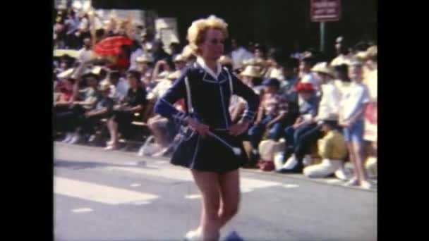 1963 Texas San Antonio Juli Parade — Stockvideo