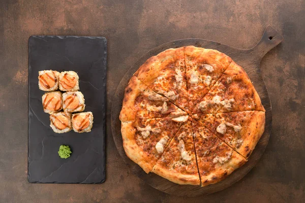 Pizza with chicken and rolls — Stock Image Pizza Chicken Rolls Stock Picture