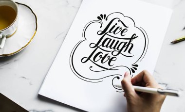 El sanat yazı oluşturma bir sanatçı
