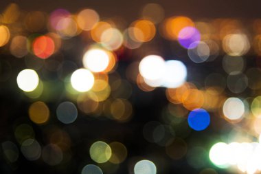 Sokak bokeh ışıklar gece zaman bulanık
