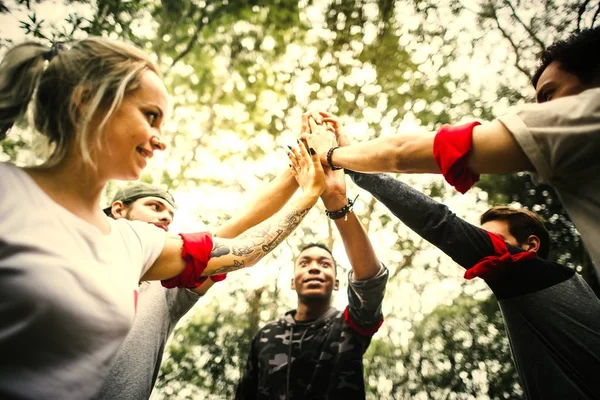 Friends Giving Each Other High Five — Stock Photo, Image