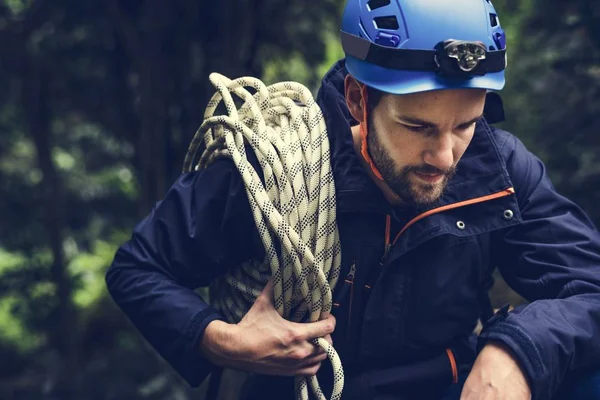 Man Climbing Rope — Stock Photo, Image