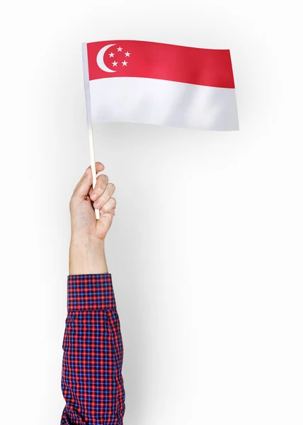 Osoba Mává Vlajkou Singapurská Republika — Stock fotografie