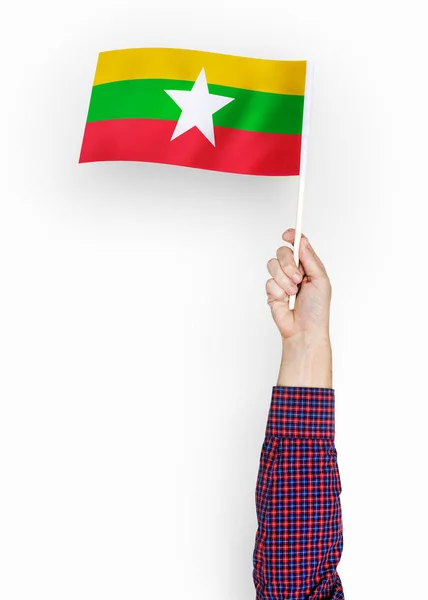 Persoon Zwaaien Vlag Van Republiek Van Unie Van Myanmar — Stockfoto