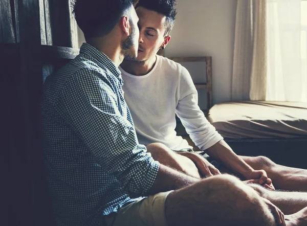 Süßes Homosexuelles Paar Verliebt — Stockfoto